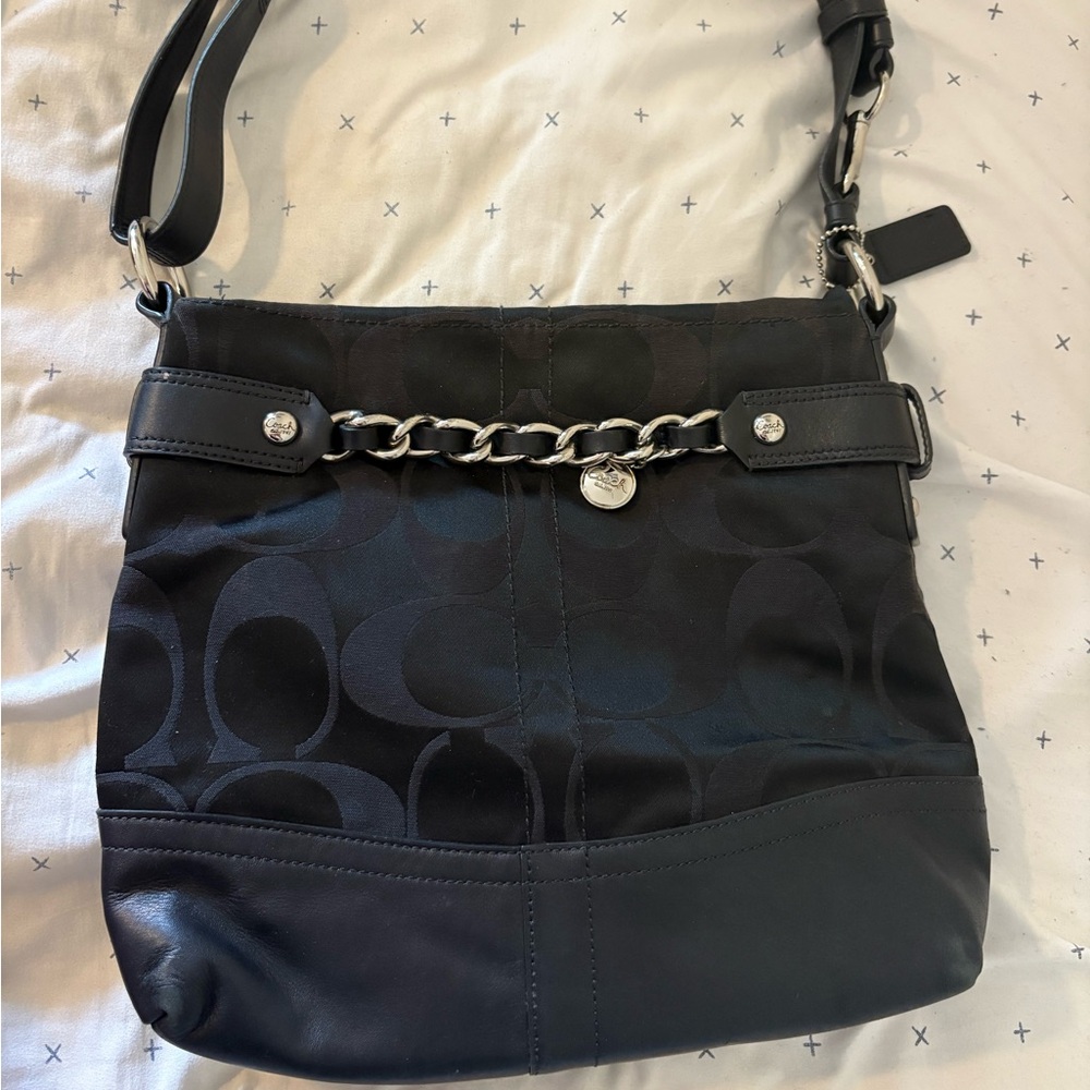 Coach vintage black bag with silver chain